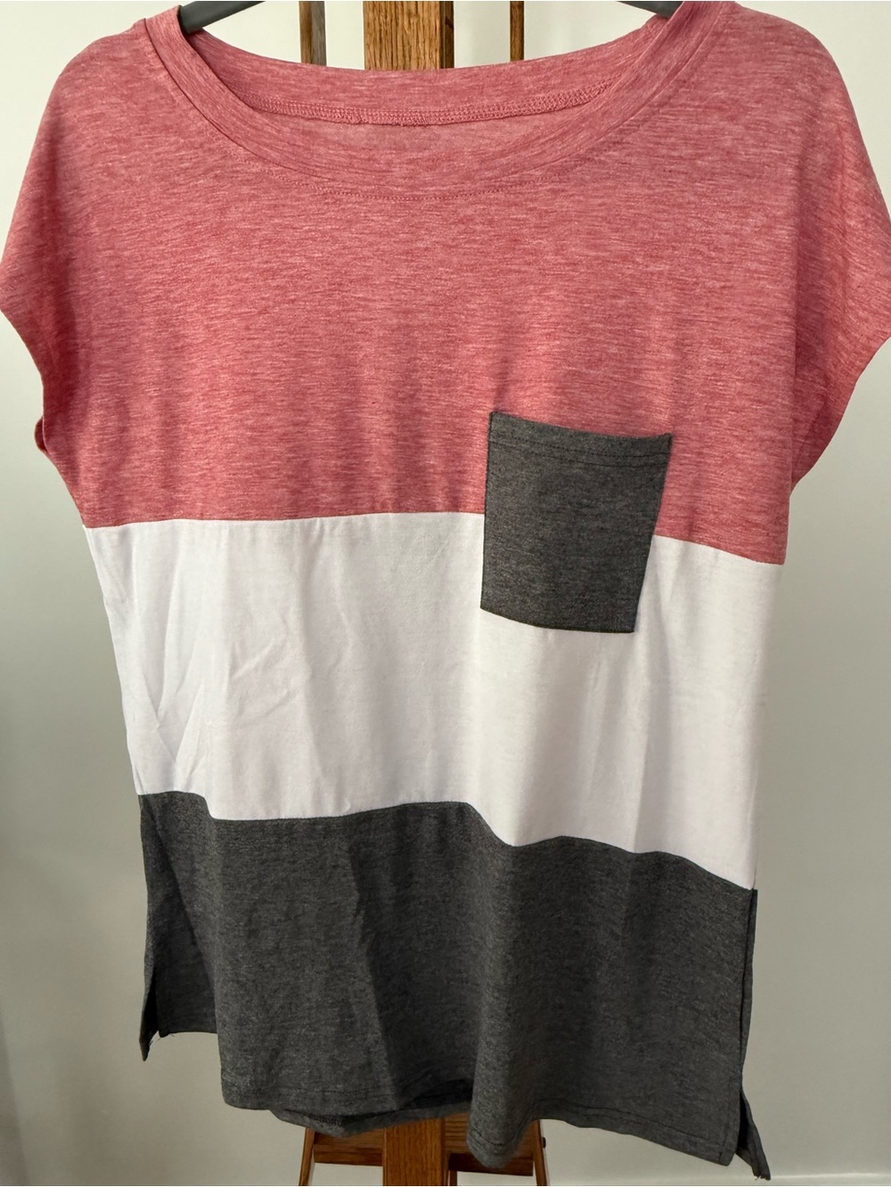 Women’s Colorblock Pocket Tee - Pink, White & Gray